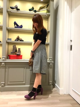 「パープル×黒」｜「アイテム（パンプス）」を使った、WA ららぽーと富士見さん（レディース・160cm）の秋コーディネート
