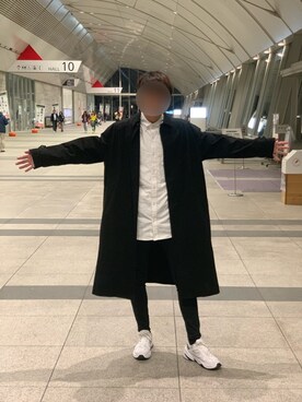 「koe（コエ）のアイテム（ステンカラーコート）」を使った、YuMiAさん（メンズ・180cm）の冬コーディネート
