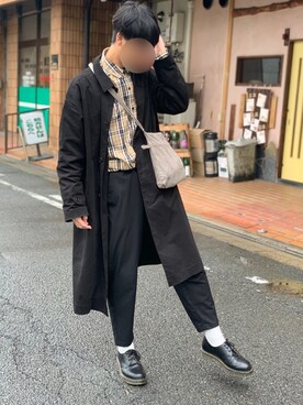 「koe（コエ）のアイテム（ステンカラーコート）」を使った、YuMiAさん（メンズ・180cm）の春コーディネート