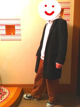 「SPINNS（スピンズ）のアイテム（チェスターコート）」を使った、くるるんさん（メンズ・169cm）の冬コーディネート