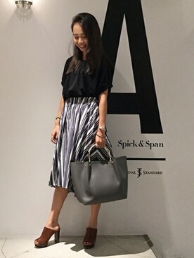 「Simplicite（サンプリシテ）のアイテム」を使った、RIE TAKIさん（レディース・156cm）の夏コーディネート