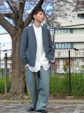 「リネンシャツ」｜「アイテム（その他アウター）」を使った、SHOTAさん（メンズ・168cm）の春コーディネート