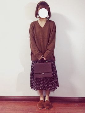 「アイテム（その他トップス、ブラウン系）」を使った、Miraさん（レディース・165cm）の秋コーディネート