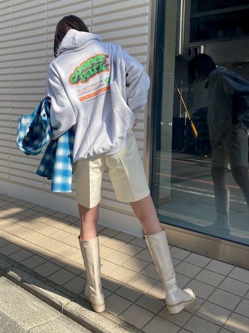 Who S Who Gallery 京都寺町店ヒナさんのパーカーを使ったコーディネート Zozotown