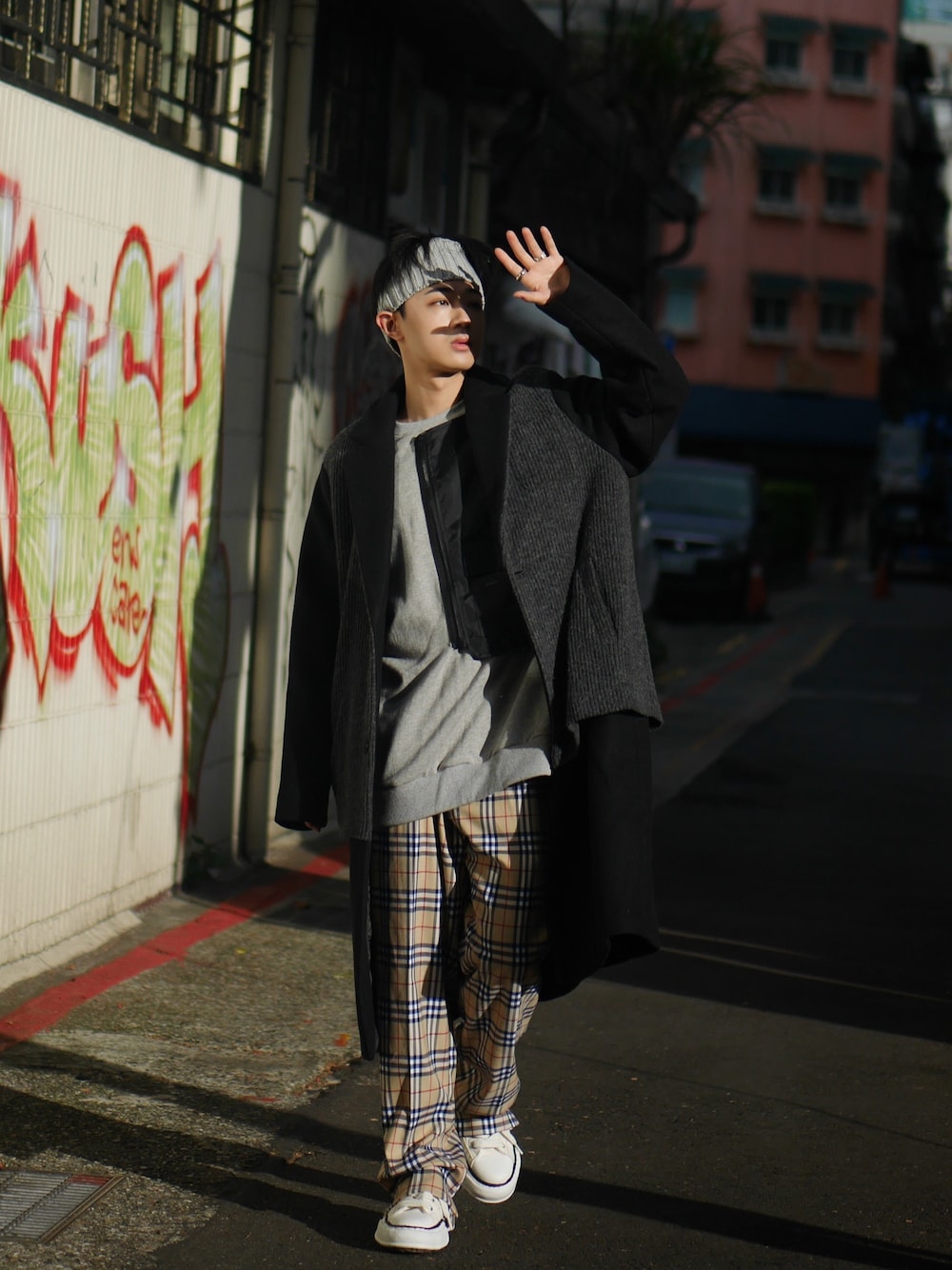 「ootd、street、streetstyle、streetfashion、fashion」｜「Maison MIHARA YASUHIROのアイテム（シューズ、ホワイト系）」を使った、Haochanghxxさん（メンズ・167cm）の冬コーディネートの1枚目の写真