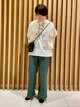 「でにむ」｜「アイテム（スラックス）」を使った、みやたけさん（レディース・167cm）の冬コーディネート