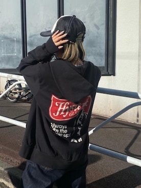 「HYSTERIC GLAMOUR（ヒステリックグラマー）の1タックワイドデニムパンツ（その他パンツ、ブルー系）」を使った、minonminyonさん（レディース）の秋コーディネート
