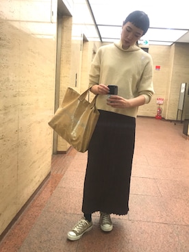 「VINTAGE（ヴィンテージ）のアイテム（スカート、ブラウン系）」を使った、MIYUKIさん（レディース・172cm）の秋コーディネート