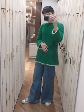 「AKANE UTSUNOMIYA（アカネウツノミヤ）のアイテム（ニット/セーター、グリーン系）」を使った、MIYUKIさん（レディース・172cm）の冬コーディネート