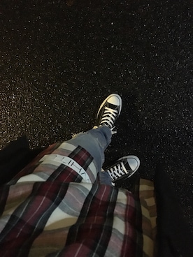 「off white」｜「アイテム（チェスターコート）」を使った、つばささん（メンズ・164cm）の冬コーディネート