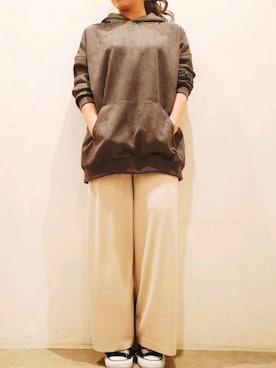 「Auntie Rosa Holiday（アンティローザホリデー）の【Holiday】スウェード裏毛ルーズパーカー（パーカー）」を使った、minomushiさん（レディース・147cm）の冬コーディネート