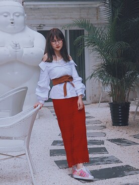 「LILY BROWN（リリーブラウン）のアイテム（チノパンツ）」を使った、白夜罂粟さん（レディース・168cm）の冬コーディネート
