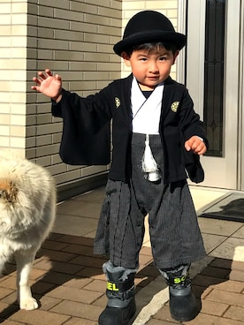 「アディダス(adidas)」｜「アイテム（オールインワン・サロペット）」を使った、mstg5さん（キッズ・90cm）の冬コーディネート