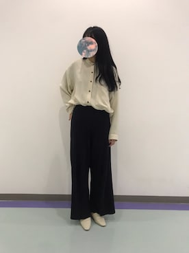 「mici（ミチ）のアイテム（トップス）」を使った、泉 ひかるさん（レディース・158cm）の春コーディネート