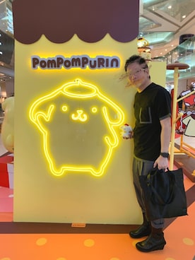 「アイテム（おもちゃ、イエロー系）」を使った、Xさん（メンズ・175cm）の冬コーディネート