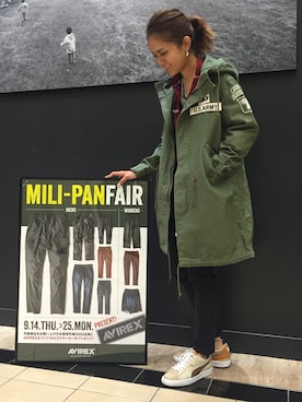 「AVIREX（アヴィレックス）のアイテム（モッズコート）」を使った、Reiさん（レディース・157cm）の秋コーディネート