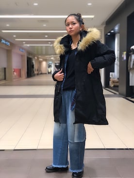 「AVIREX（アヴィレックス）のアイテム（モッズコート）」を使った、Reiさん（レディース・157cm）の秋コーディネート