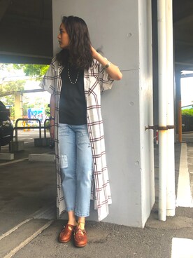「AVIREX（アヴィレックス）のアイテム（シャツワンピース）」を使った、Reiさん（レディース・157cm）の春コーディネート