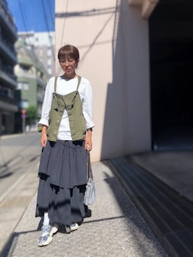 「グリッター」｜「アイテム（アナログ腕時計）」を使った、yurryさん（レディース・159cm）の秋コーディネート
