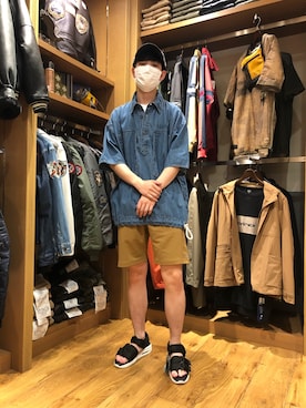 「AVIREX（アヴィレックス）のアイテム（サンダル）」を使った、お！お！た！さん（メンズ・176cm）の春コーディネート