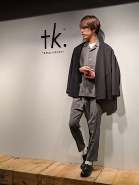 「tk.TAKEO KIKUCHI（ティーケータケオキクチ）のアイテム（ノーカラージャケット）」を使った、tk.TAKEO KIKUCHI 京都藤井大丸店さん（メンズ・178cm）の春コーディネート