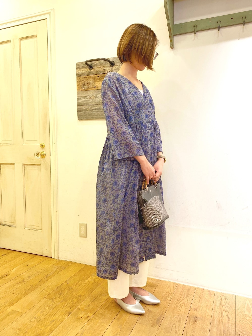 「オトナカジュアル、エスニック、lugnoncure、SM2、Samansa Mos2、サマンサ モスモス(Samansa Mos2)、TSUHARU by Samansa Mos2 、Te chichi(Te chichi)、テチチ(Te chichi)、いいね、save、フォローお願いします🤑」｜「Lugnoncureのアイテム（ワンピース/ドレス、ブルー系）」を使った、Iwakamiさん（レディース・164cm）の春コーディネートの1枚目の写真
