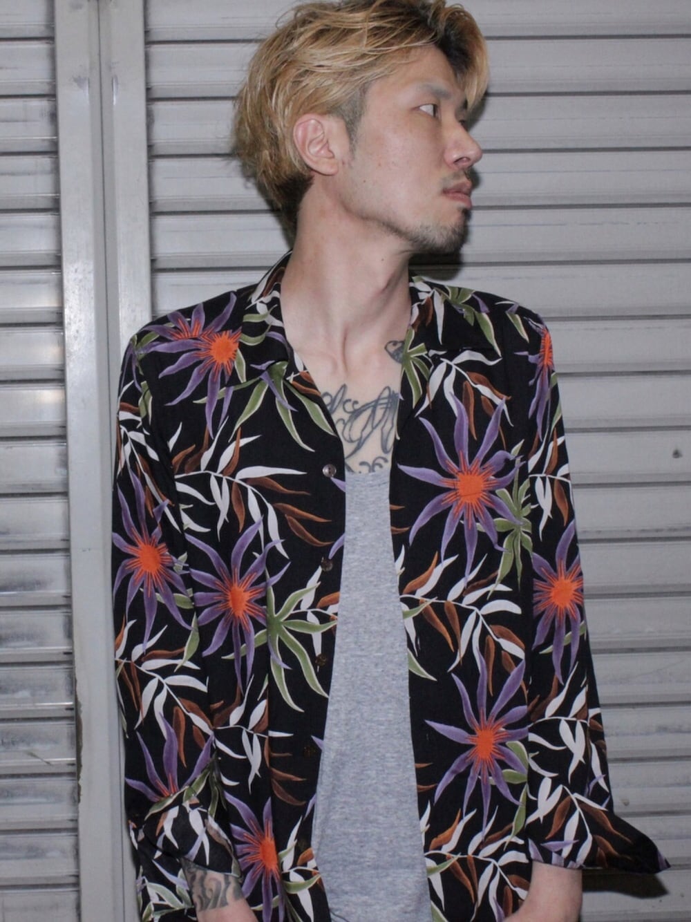 「WACKO MARIA 、tattoo、ストリート、メンズライク、タンクトップ、ootd、神戸、三宮、美容室、reflection」｜「WACKO MARIAのアイテム（シャツ/ブラウス、その他）」を使った、REFLECTIONさん（メンズ・193cm）の春コーディネートの1枚目の写真