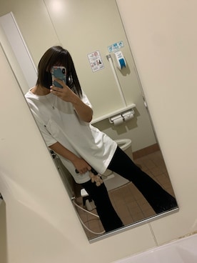 「THE NORTH FACE（ザノースフェイス）のアイテム（Tシャツ/カットソー、ホワイト系）」を使った、rikuさん（レディース・153cm）の秋コーディネート