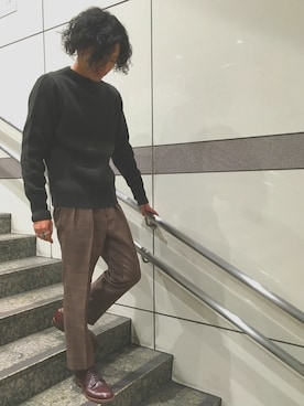 「チドリ柄」｜「アイテム（スラックス）」を使った、shimoさん（メンズ・175cm）の秋コーディネート