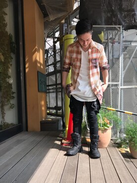 「KMRii（ケムリ）のアイテム（スニーカー）」を使った、山Dさん（メンズ・160cm）の夏コーディネート
