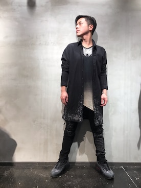 「KMRii（ケムリ）のアイテム（Tシャツ/カットソー）」を使った、山Dさん（メンズ・160cm）の夏コーディネート