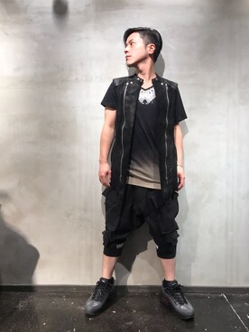 「KMRii（ケムリ）のアイテム（Tシャツ/カットソー）」を使った、山Dさん（メンズ・160cm）の夏コーディネート