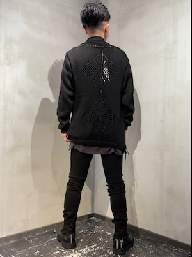 「KMRii（ケムリ）のアイテム（カーディガン/ボレロ）」を使った、山Dさん（メンズ・160cm）の冬コーディネート