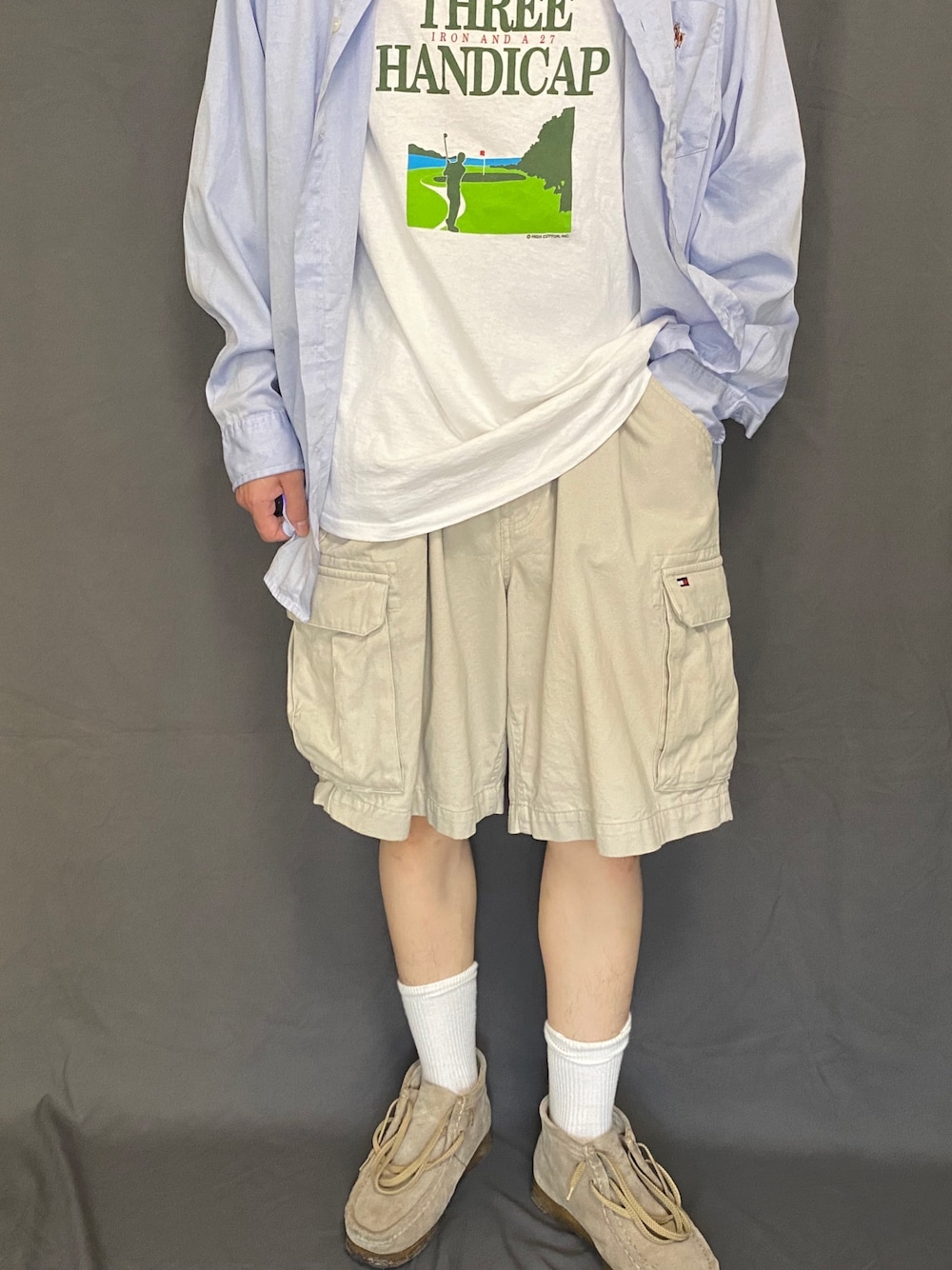 「おしゃれさんと繋がりたい、ゆるコーデ、シンプルスタイル、古着、古着MIX、古着好きな人と繋がりたい、古着コーデ、クラークス、Polo Ralph Lauren、ストリート」｜「TOMMY HILFIGERのアイテム（その他パンツ、ベージュ系）」を使った、ちむさん（メンズ・170cm）の秋コーディネートの1枚目の写真