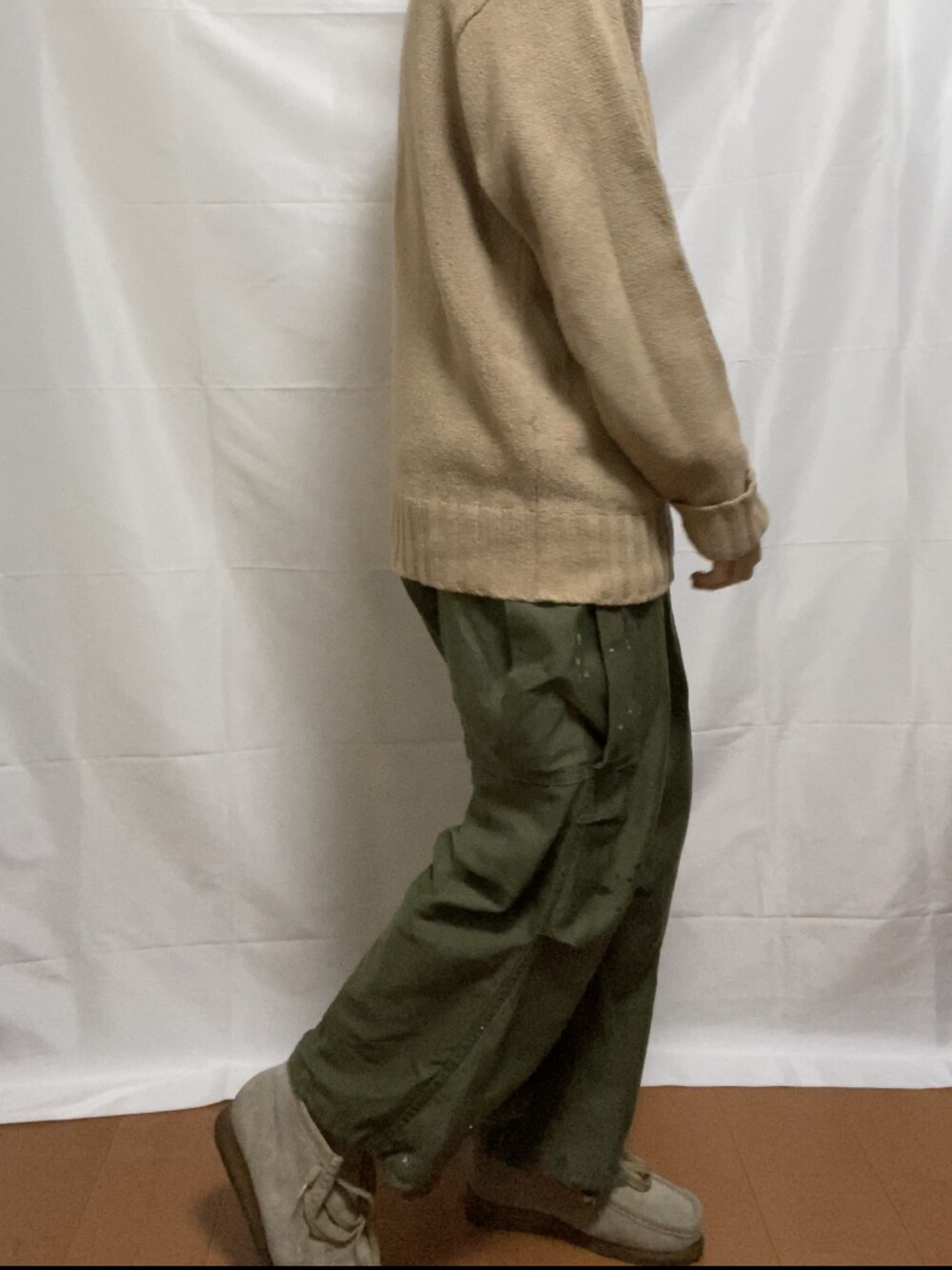 「秋コーデ、シンプル、古着、古着MIX、古着コーデ、古着好きな人と繋がりたい、古着男子、ミリタリー、clarks」｜「vintage m-51のアイテム（カーゴパンツ、グリーン系）」を使った、ちむさん（メンズ・170cm）の秋コーディネートの1枚目の写真