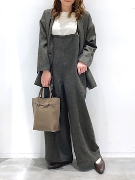 「LAKOLE（ラコレ）のアイテム（ノーカラージャケット）」を使った、yun..さん（レディース・160cm）の秋コーディネート