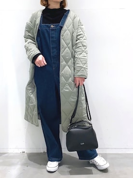 「LAKOLE（ラコレ）のアイテム（サロペット/オーバーオール）」を使った、yun..さん（レディース・160cm）の冬コーディネート