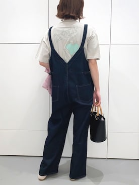 「LAKOLE（ラコレ）のアイテム（サロペット/オーバーオール）」を使った、yun..さん（レディース・160cm）の春コーディネート