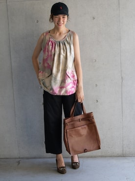 「DRIES VAN NOTEN（ドリスヴァンノッテン）のアイテム（バッグ）」を使った、lubbshopさん（レディース・159cm）の夏コーディネート