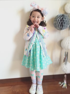 「fafa（フェフェ）のアイテム（ワンピース/ドレス）」を使った、Jeenaさん（キッズ・90cm）の春コーディネート