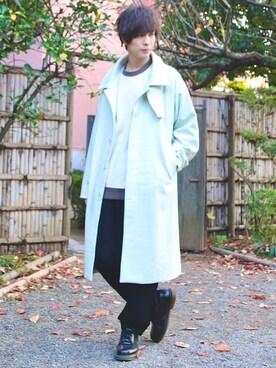 「AIVER（アイバー）のアイテム（ステンカラーコート）」を使った、桜江しゅう さん（メンズ・180cm）の秋コーディネート