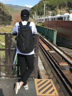 「シンプルおしゃれが好き」｜「アイテム（スリッポン）」を使った、kenponさん（メンズ・176cm）の秋コーディネート