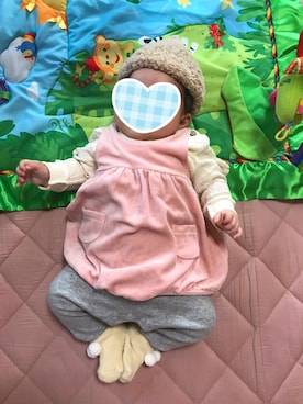 「UNIQLO（ユニクロ）のアイテム（サロペット/オーバーオール）」を使った、にこちゃんさん（キッズ・60cm）の秋コーディネート