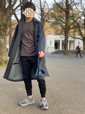 「アイテム（ステンカラーコート）」を使った、Shu Tanakaさん（メンズ・166cm・20代）の春コーディネート