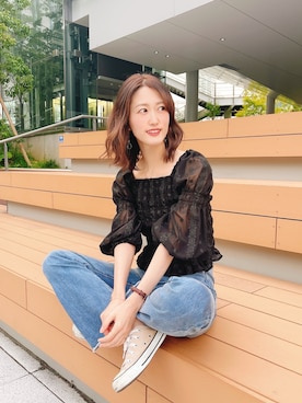 「刺繍」｜「アイテム（アナログ腕時計）」を使った、s a k iさん（レディース・156cm）の春コーディネート