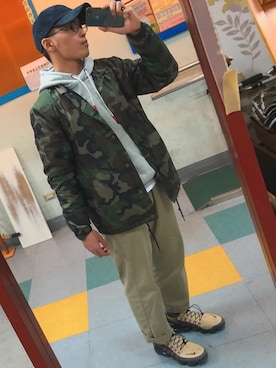 「nike sb 」｜「アイテム（ナイロンジャケット）」を使った、Bob Chengさん（メンズ・167cm）の冬コーディネート
