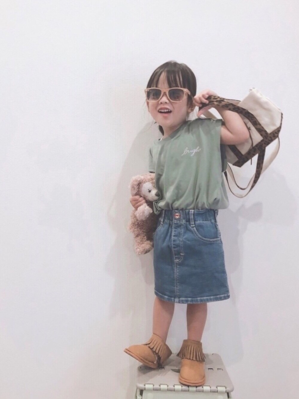 「キッズファッション、カジュアルコーデ、夏コーデ、リンクコーデ、女の子コーデ、タンクトップ、バックプリント、トートバッグ、タックイン、サングラス」｜「♡のアイテム（その他、その他）」を使った、✿KURiMi✿さん（キッズ・90cm）の秋コーディネートの1枚目の写真