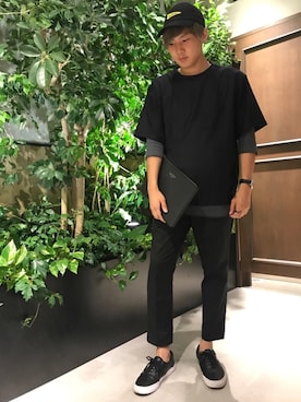「RAGEBLUE（レイジブルー）のアイテム（クラッチバッグ）」を使った、石村さん（メンズ・174cm）の夏コーディネート