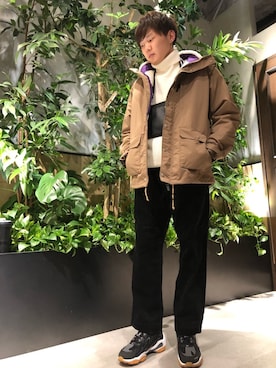 「RAGEBLUE（レイジブルー）のアイテム（マウンテンパーカー）」を使った、石村さん（メンズ・174cm）の秋コーディネート