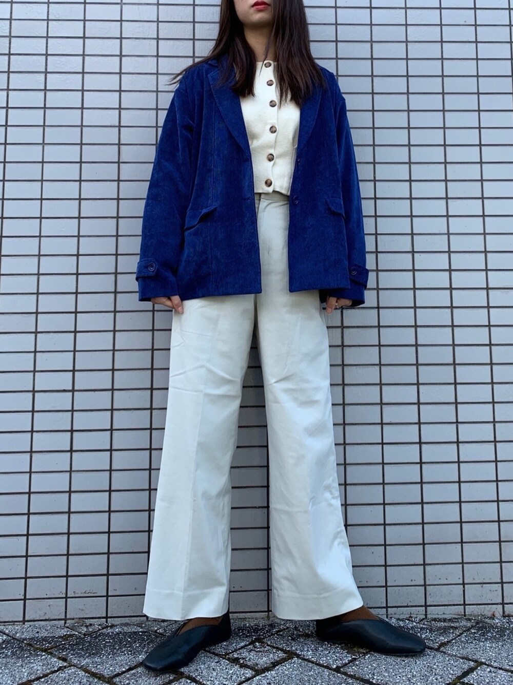 「ootd、着化けコーデ、laguagem、moussy、ORiental TRaffic(ORiental TRaffic)、オトナカジュアル」｜「LAGUA GEMのCORDUROY OVER JK（テーラードジャケット、ブルー系）」を使った、armnさん（レディース・168cm）の冬コーディネートの1枚目の写真